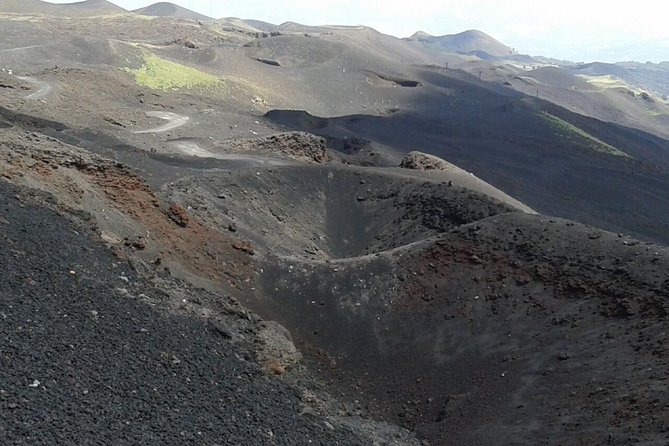 Etna trekking tour - Why the small group matters