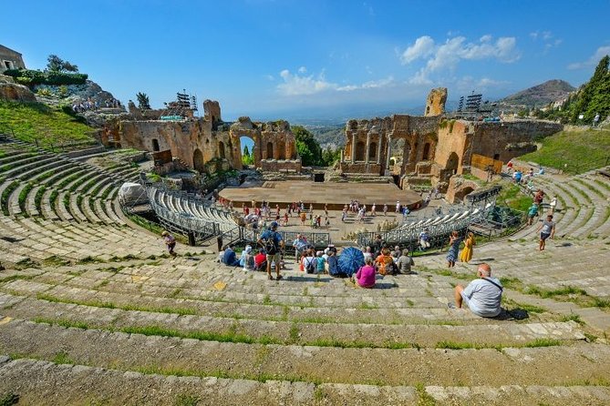 ETNA & WINE, TAORMINA TOUR FD from CATANIA (GUIDE and LUNCH Included) - Taormina in a two-hour window