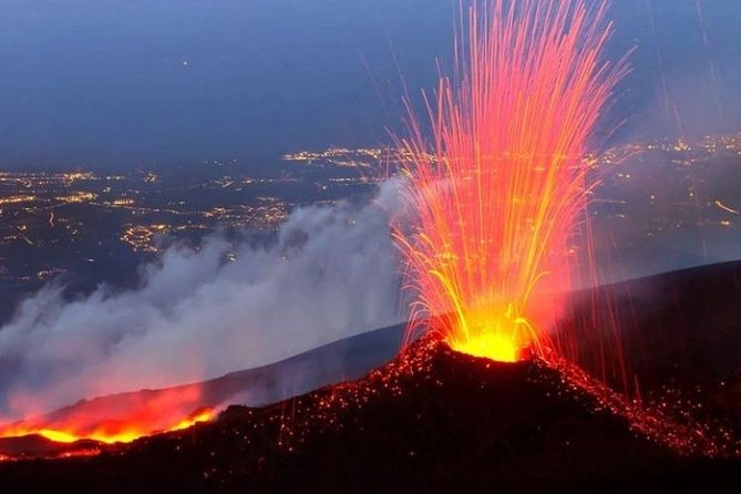 ETNA & WINE, TAORMINA TOUR FD from CATANIA (GUIDE and LUNCH Included) - Weather, clothing, and physical effort