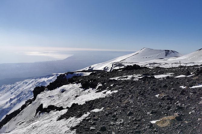 Etna: Winter excursion to 3.000mt - Barbagallo craters and a safe view of the summit