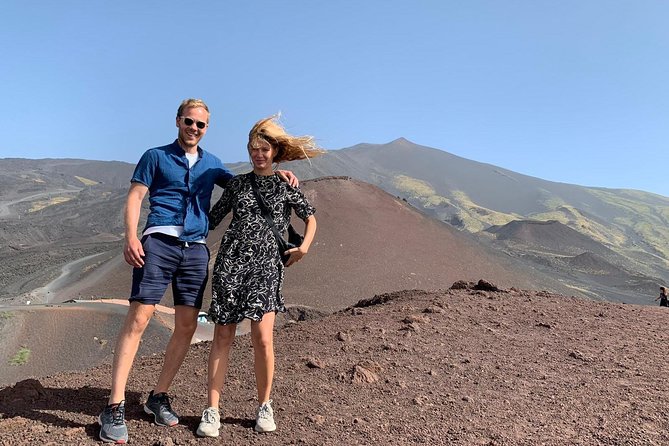 Etna2000m only to be booked by groups of 4 to 6 people. - Morning or afternoon: choosing your timing