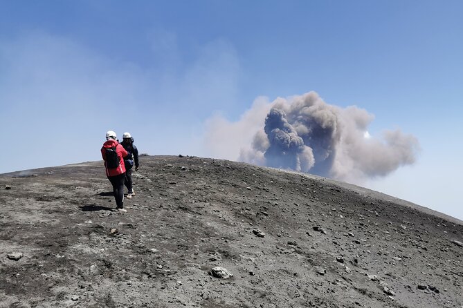 Excursion on the summit craters of Etna, with cable car and 4x4 bus - Valle del Bove and the volcanic route down