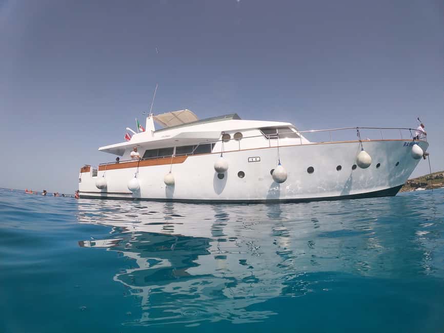 Favignana e Levanzo: tour condiviso Yacht Shalimar IV - Why this Trapani boat day works so well