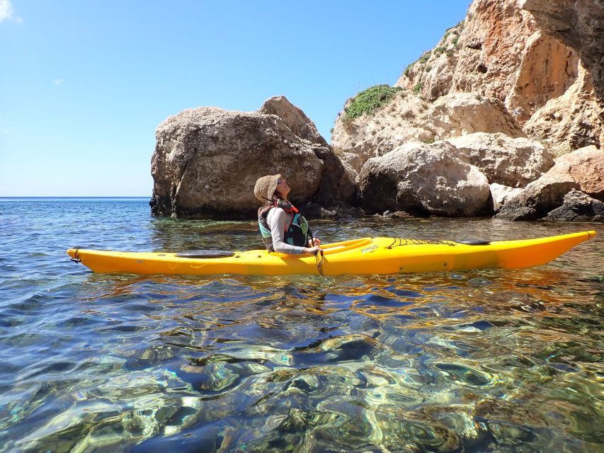 Favignana: kayak excursion, snorkelling and adventure - What the $94 price means