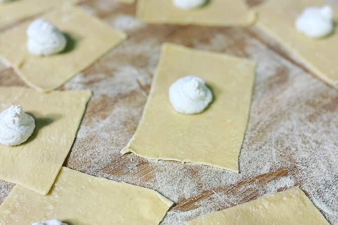 Fresh Pasta Private Cooking Class - Making pasta in Rossella’s Messina home