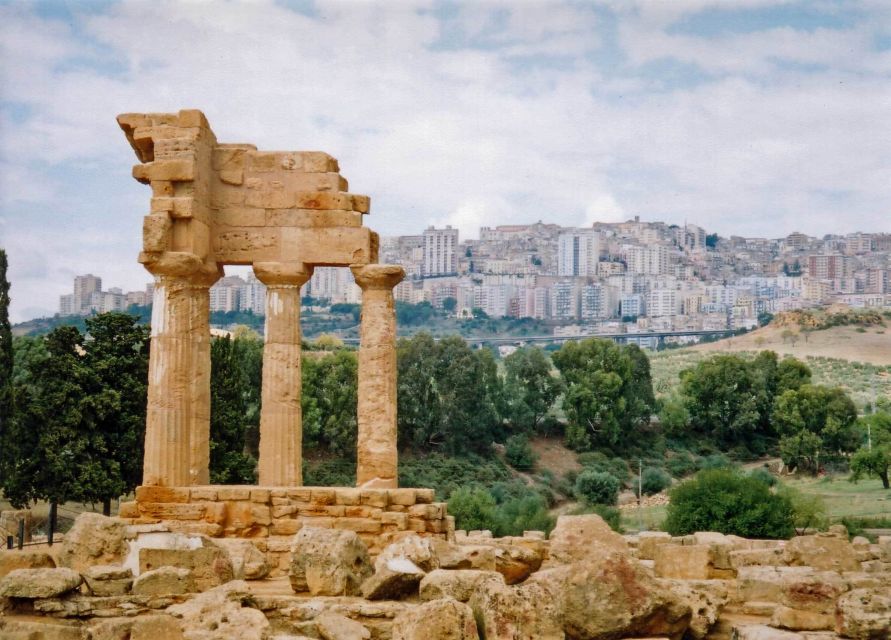 From Catania: Agrigento and Piazza Armerina Full-Day Trip - Walking through the Valley of the Temples
