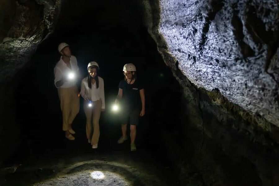 From Catania: Full-Day Mount Etna and Taormina Tour - Paying extra to reach higher on Etna