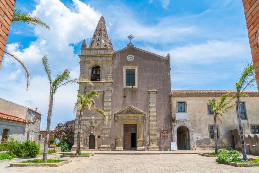 From Catania: Guided Godfather Tour with Taormina Visit - What the small group changes