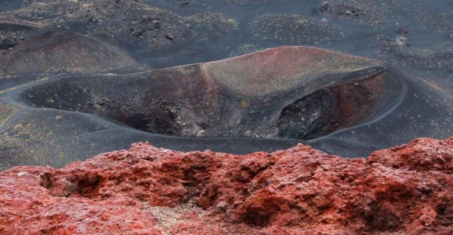 From Catania: Guided Tour of Mount Etna and Taormina - Why combine Mount Etna with Taormina?