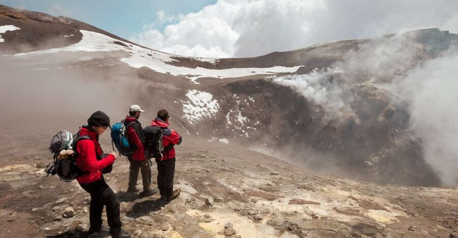 From Catania: Mt. Etna Half Day Morning Tour - A Sicilian snack instead of a forgettable lunch