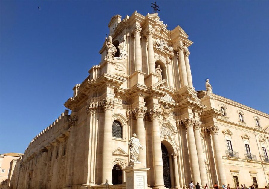 From Catania: Neapolis of Syracuse, Ortygia, and Noto Tour - What the guides add