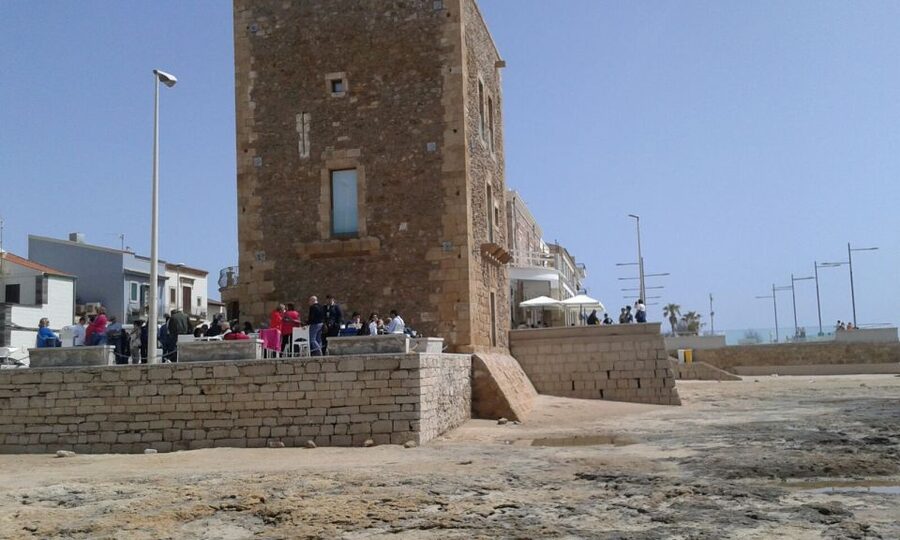 From Catania: Southeast Sicily Inspector Montalbano Tour - Guides, flexibility, and the human side of the day