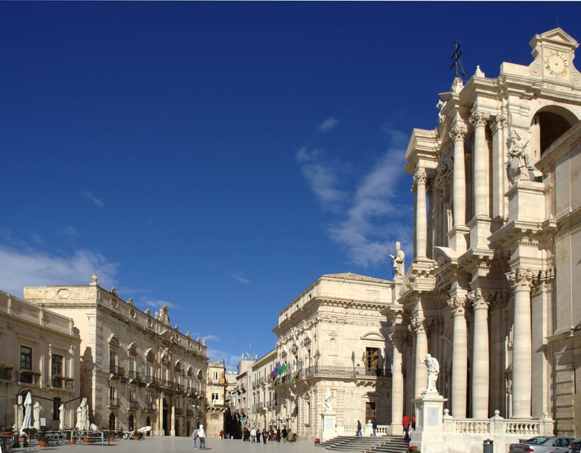 From Catania: Syracuse, Ortygia, and Noto Tour - Ortygia, where Syracuse meets the sea