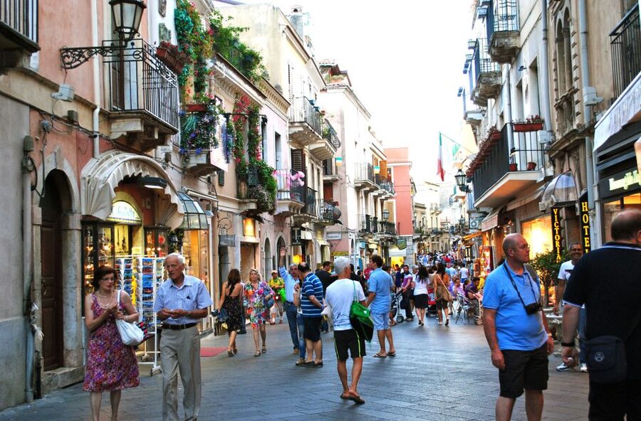 From Catania: Taormina, Isola Bella, and Castelmola Day Trip - What $79 includes, and what it does not