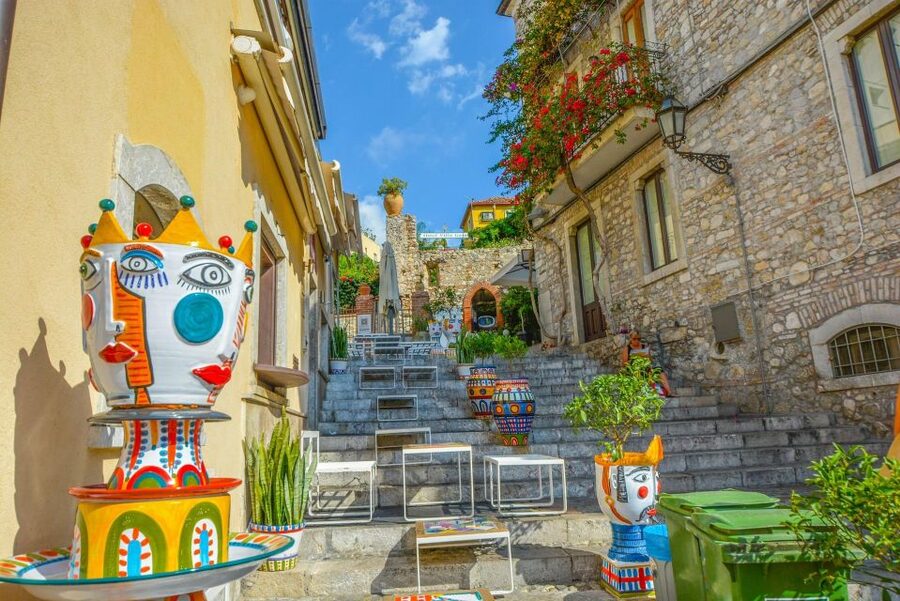 From Catania: Taormina, Isola bella & Castelmola tour - Is $84 a good deal for this day?