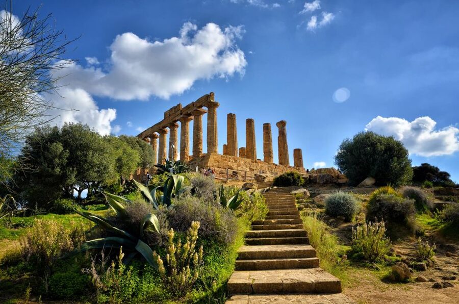 From Cefalù: Guided Tour to Agrigento Valley of the Temples - Leaving Cefalù at the five pickup points