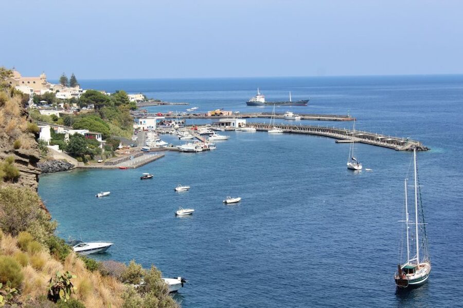 From Cefalù: Salina, Panarea, Stromboli Tour with Boat Ride - Salina from 11:15 a.m. to 2 p.m.