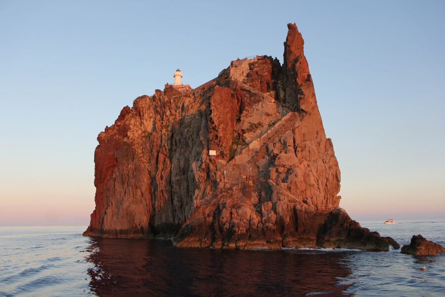 From Cefalù: Salina, Panarea, Stromboli Tour with Boat Ride - What the $111.59 price covers