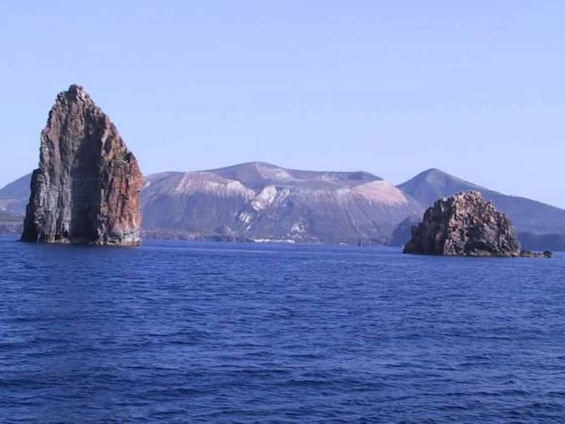 From Lipari: Boat Tour to Salina with Stops - Key points at a glance