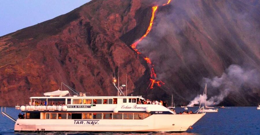 From Milazzo: Panarea and Stromboli Boat Trip by Night - Why Stromboli after sunset makes this trip worthwhile