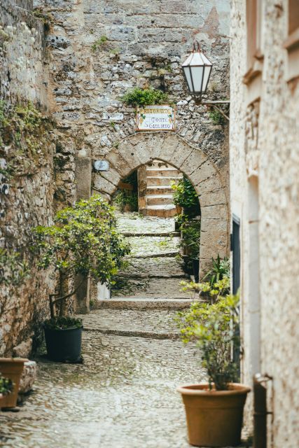 From Palermo: Day Trip to Erice, Segesta and Salt Pans - Segesta and its ancient temple grounds