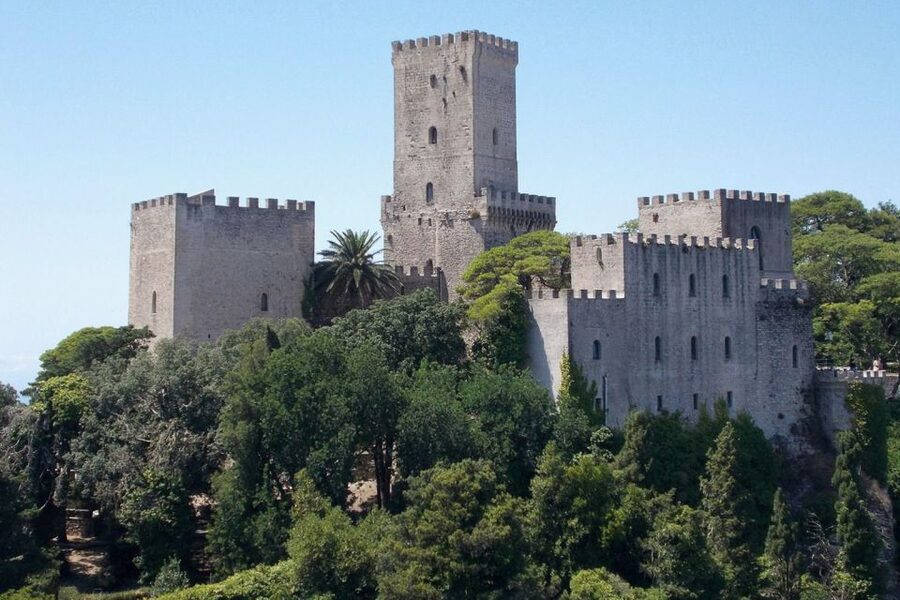 From Palermo: Erice, Salt Pans, and Segesta Day Trip - Who should take this day trip?