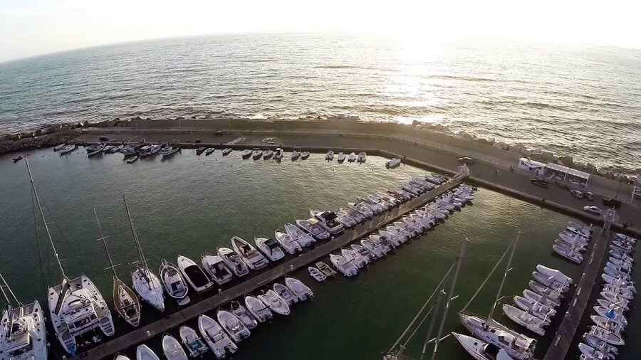 From San Leone: Half-day Dinghy Tour to Scala Dei Turchi - Why the gommone makes a difference