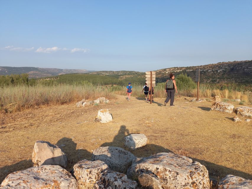 From Siracusa: Pantalica Nature Reserve Guided Hiking Tour - The Valle dell’Anapo and a possible river swim