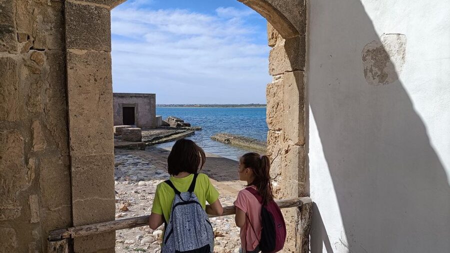 From Siracusa: Vendicari Nature Reserve Guided Tour - Meeting at Piazza Pantheon and riding south