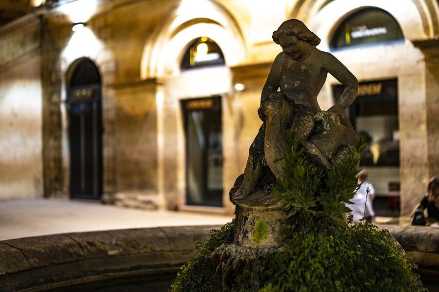 From Syracuse: Car/Minivan Tour to Noto, Ragusa and Modica - Meeting the vehicle and setting off