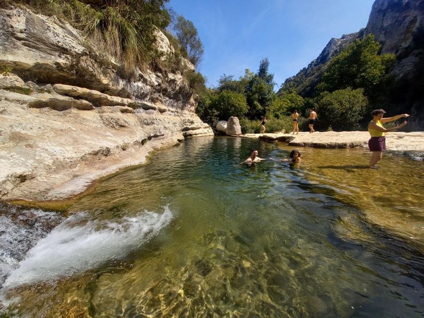 From Syracuse: Cavagrande Natural Reserve Guided Trek - Who should choose this Cavagrande trek