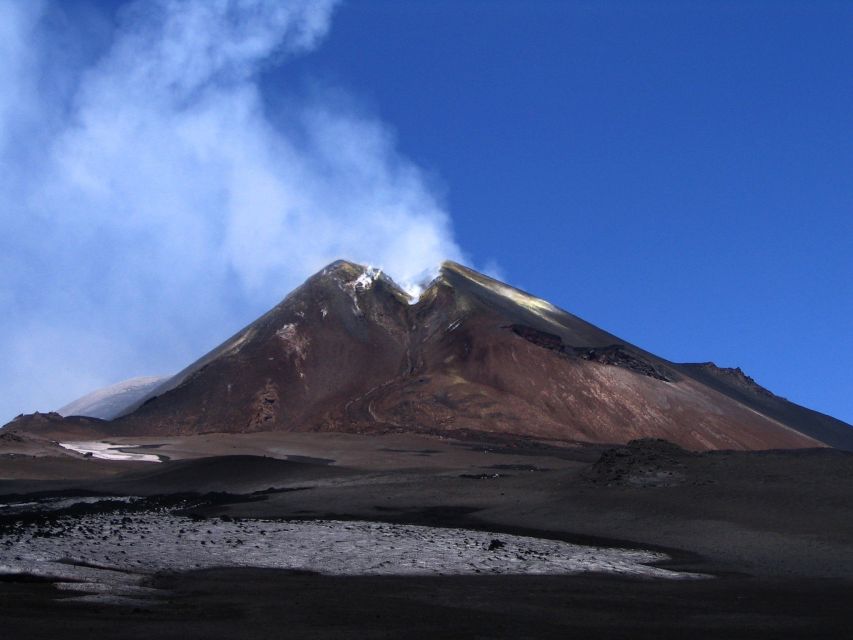 From Syracuse: Mount Etna Volcano Morning Trekking Tour - Rifugio Sapienza and the 2,000-meter starting point