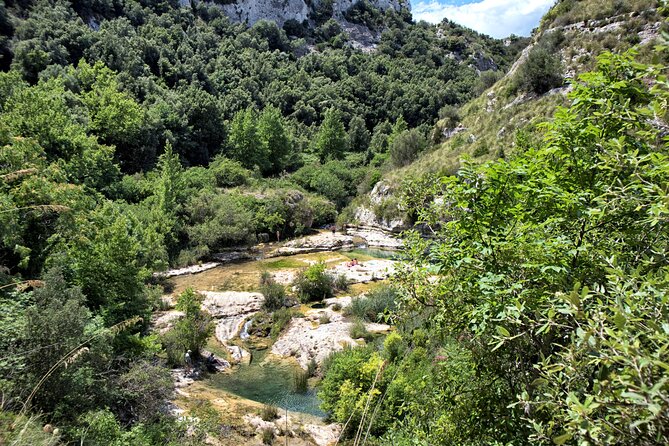 From Syracuse: Trekking Cavagrande - The river pools at the canyon floor