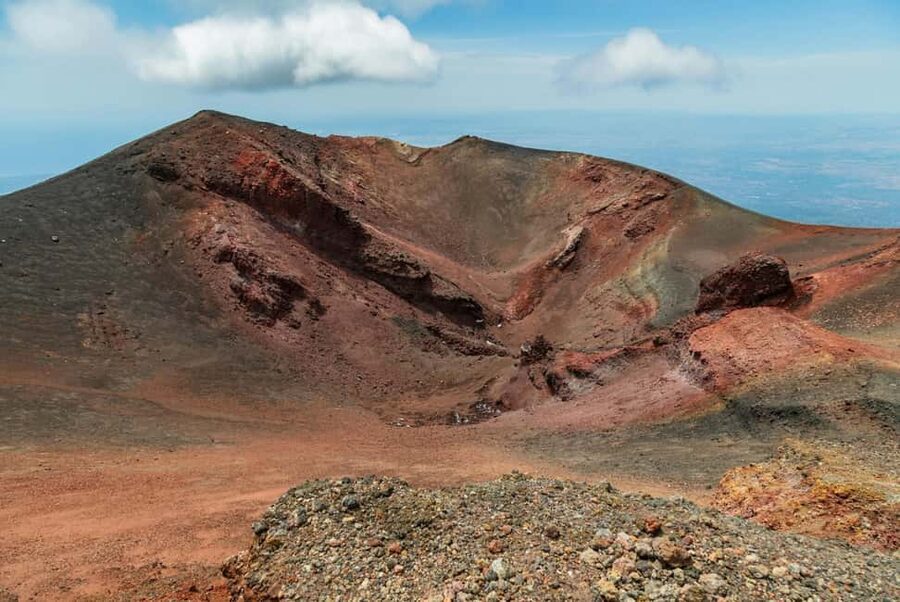 From Taormina Area: Mount Etna tour - Who should choose the higher option?