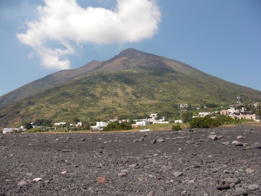 From Taormina: Chic Panarea and Stromboli Day Tour - Should you book this Stromboli and Panarea tour?