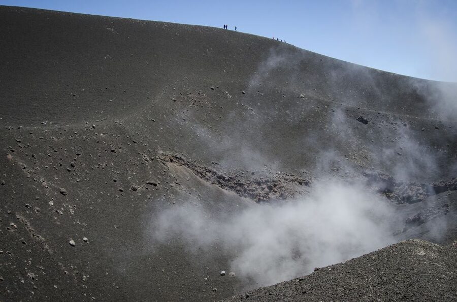 From Taormina: Etna Upper Craters Day Tour - The 4x4 Jeep ride to the upper crater zone