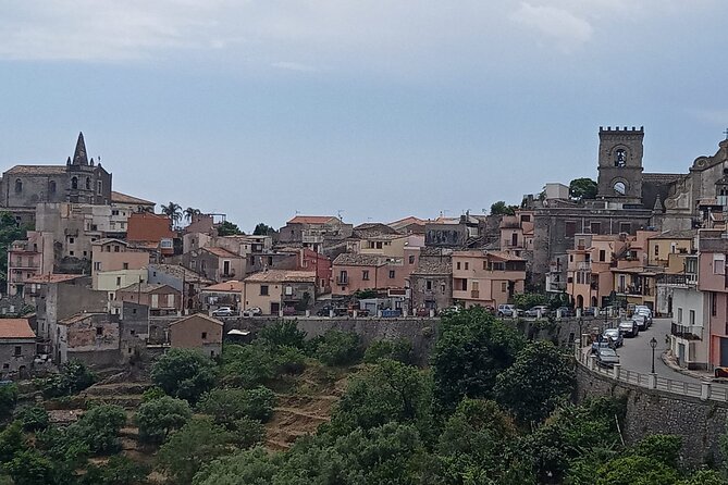 From Taormina Godfather Private Tour Forza D'Agrò and Savoca - Who should book this private Sicilian outing?