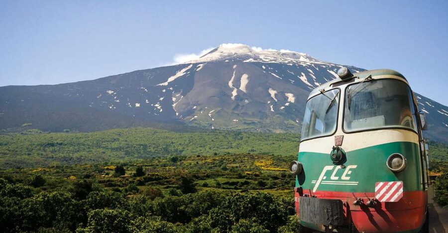 From Taormina: Mount Etna upper craters and Alcantara Gorges - Alcantara Gorges: a short stop with serious geology