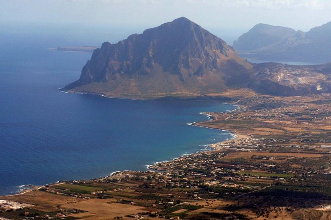 From the Mountain to the Sea:Erice and the Reserve of Monte Cofano - Who should book this experience