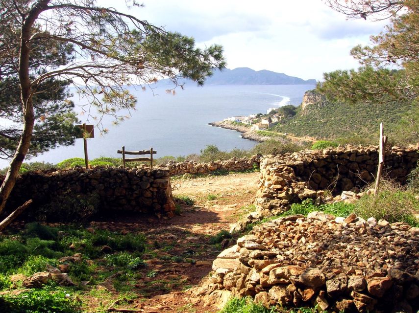 From Trapani: Cruise to Favignana and Levanzo with lunch - Favignana: two hours to find your bearings