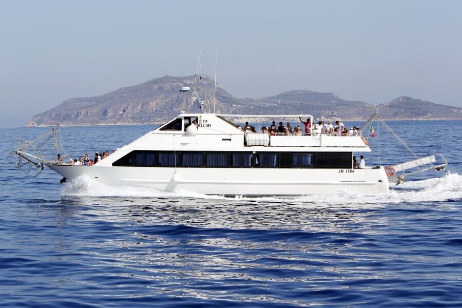 From Trapani: Favignana and Levanzo Boat Trip with Stops - Key points to know before booking