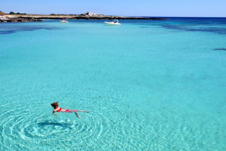 From Trapani: Favignana and Levanzo Boat Trip with Stops - Sailing toward Favignana and Cala Rossa
