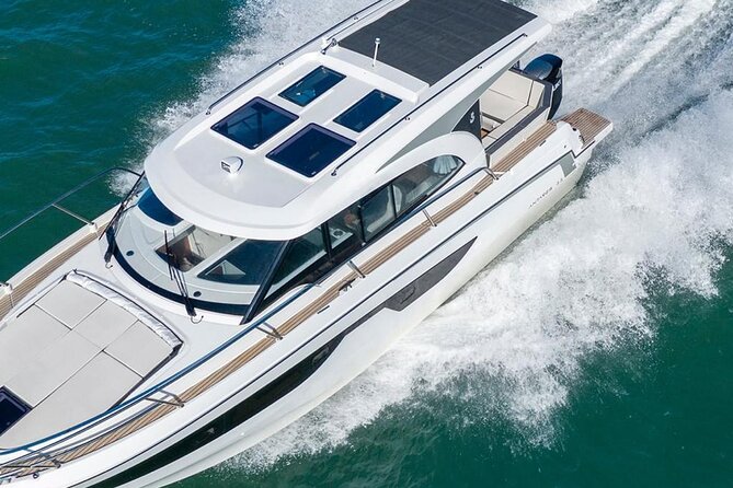 Full day cruise with lunch and aperitif at sunset - The crew and private format