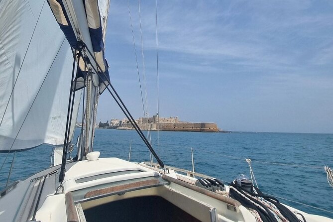 Full Day Sailing Tour Catania-Acitrezza - Who will enjoy this Catania sailing trip?