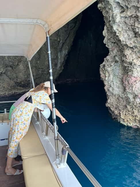 Giardini Naxos: Boat Tour with Aperitif - What to bring and how to prepare