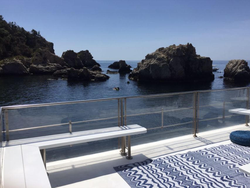 Giardini Naxos: Boat Trip Isola Bella with Snorkeling - Leaving Giardini Naxos for the Taormina coast