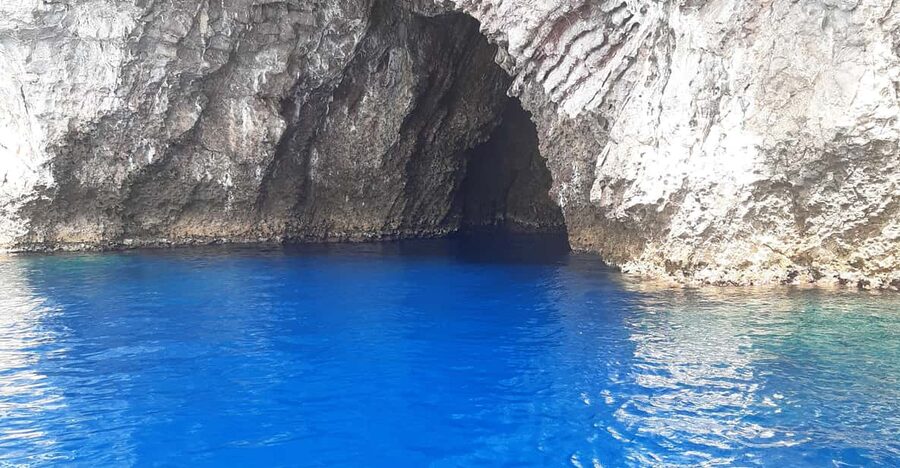 Giardini Naxos: Isola Bella and Grottos Cruise with Aperitif - Blu Grotto, Mazzarò, and Sirene Bay