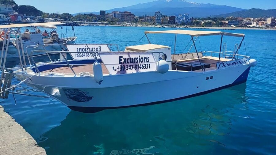 Giardini Naxos: Sunset Dolphin Watching Cruise with Aperitif - Key points to know before boarding