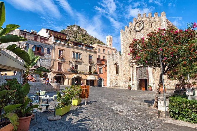 Giardini Naxos, Taormina and Castelmola-White Lotus-From Catania - Why this half-day trip works from Catania