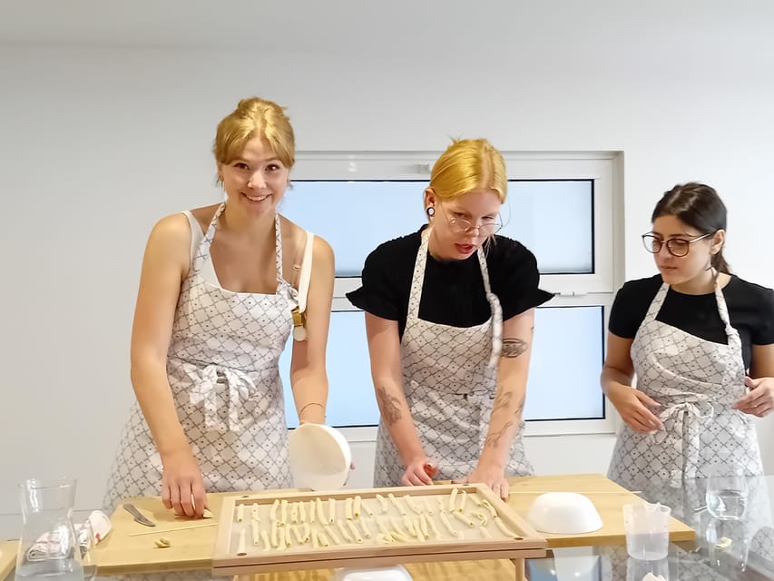 Giardini Naxos, Taormina: Food Class & Sicilian Tasting - A few practical tips before booking